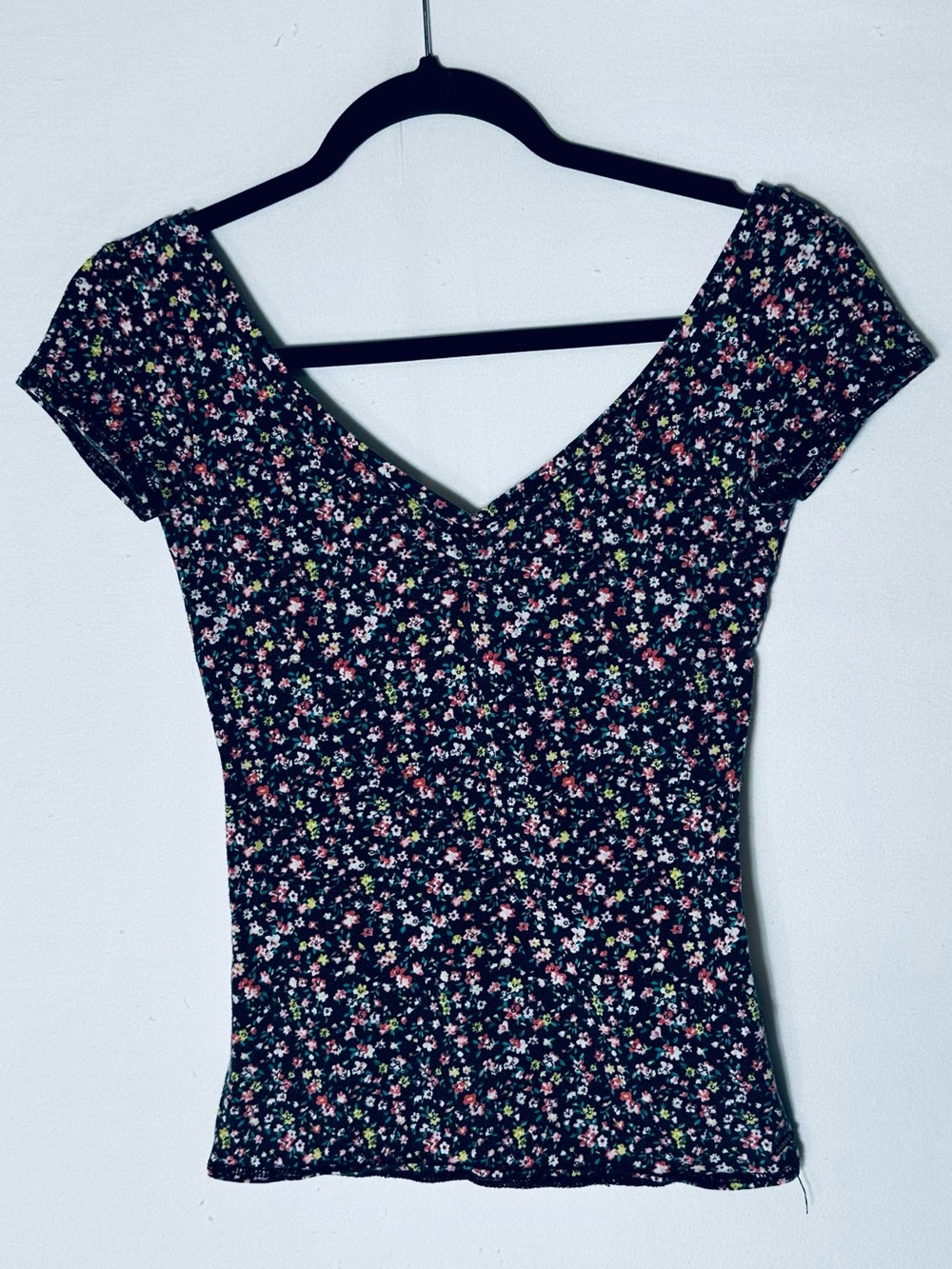 Garage Ditsy Floral Print V Neck Short Sleeve Fitted Baby Tee Top XS Cottagecore